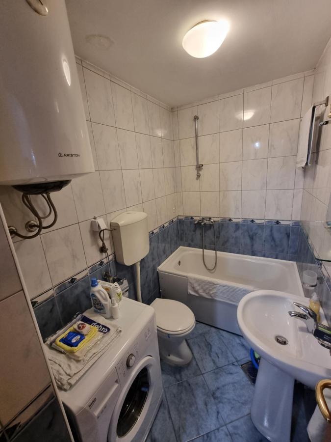 One Bedroom Centre Apartment Подгорица Экстерьер фото